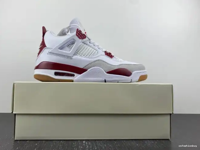 Jordan Pine SB Red DR5415-160 4 Retro 0412